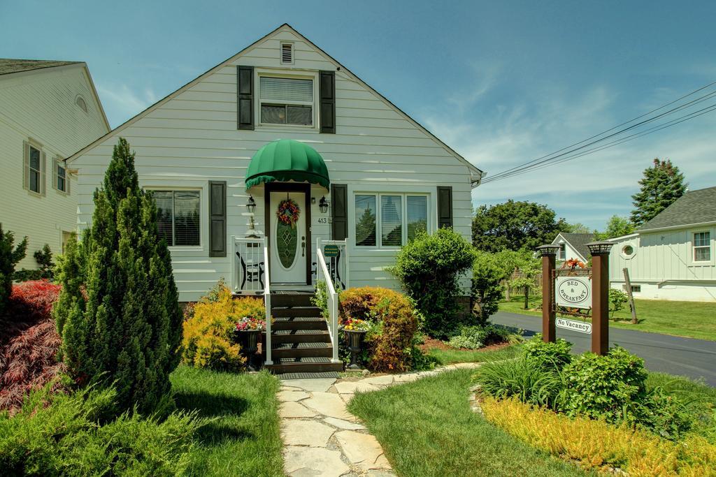 Williams Gate Bed & Breakfast Private Suites Niagara-on-the-Lake Екстериор снимка
