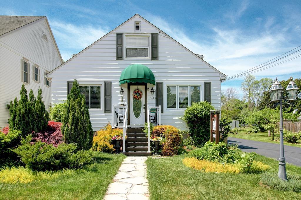 Williams Gate Bed & Breakfast Private Suites Niagara-on-the-Lake Екстериор снимка