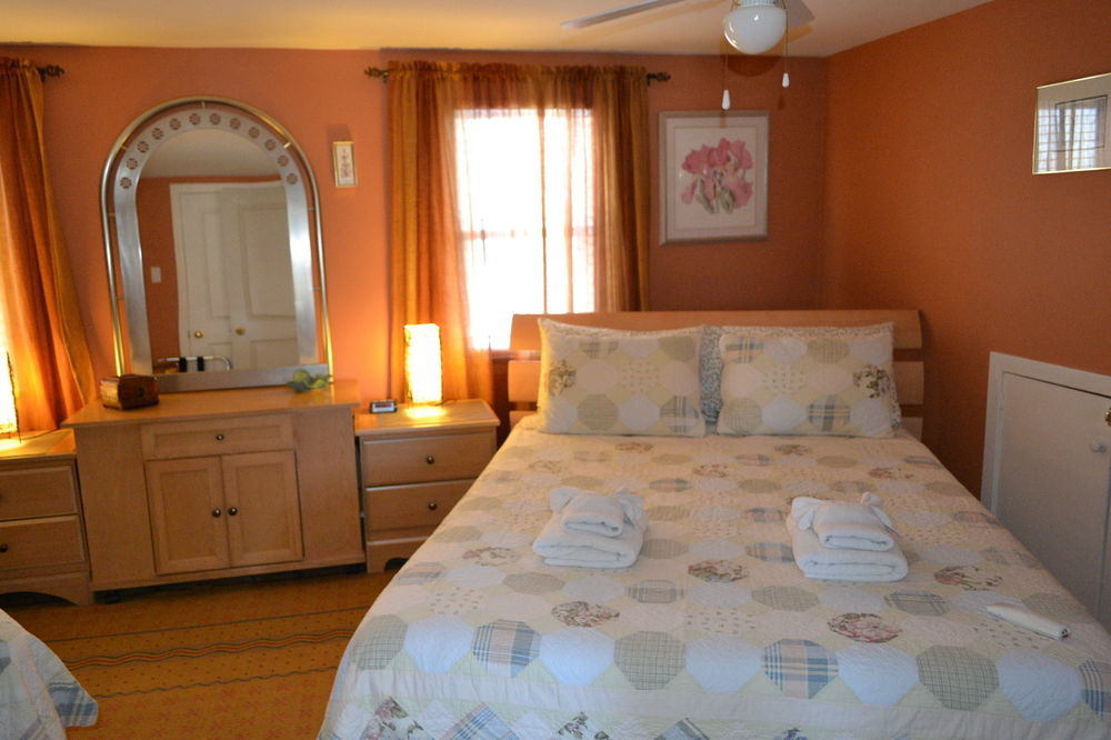 Williams Gate Bed & Breakfast Private Suites Niagara-on-the-Lake Екстериор снимка