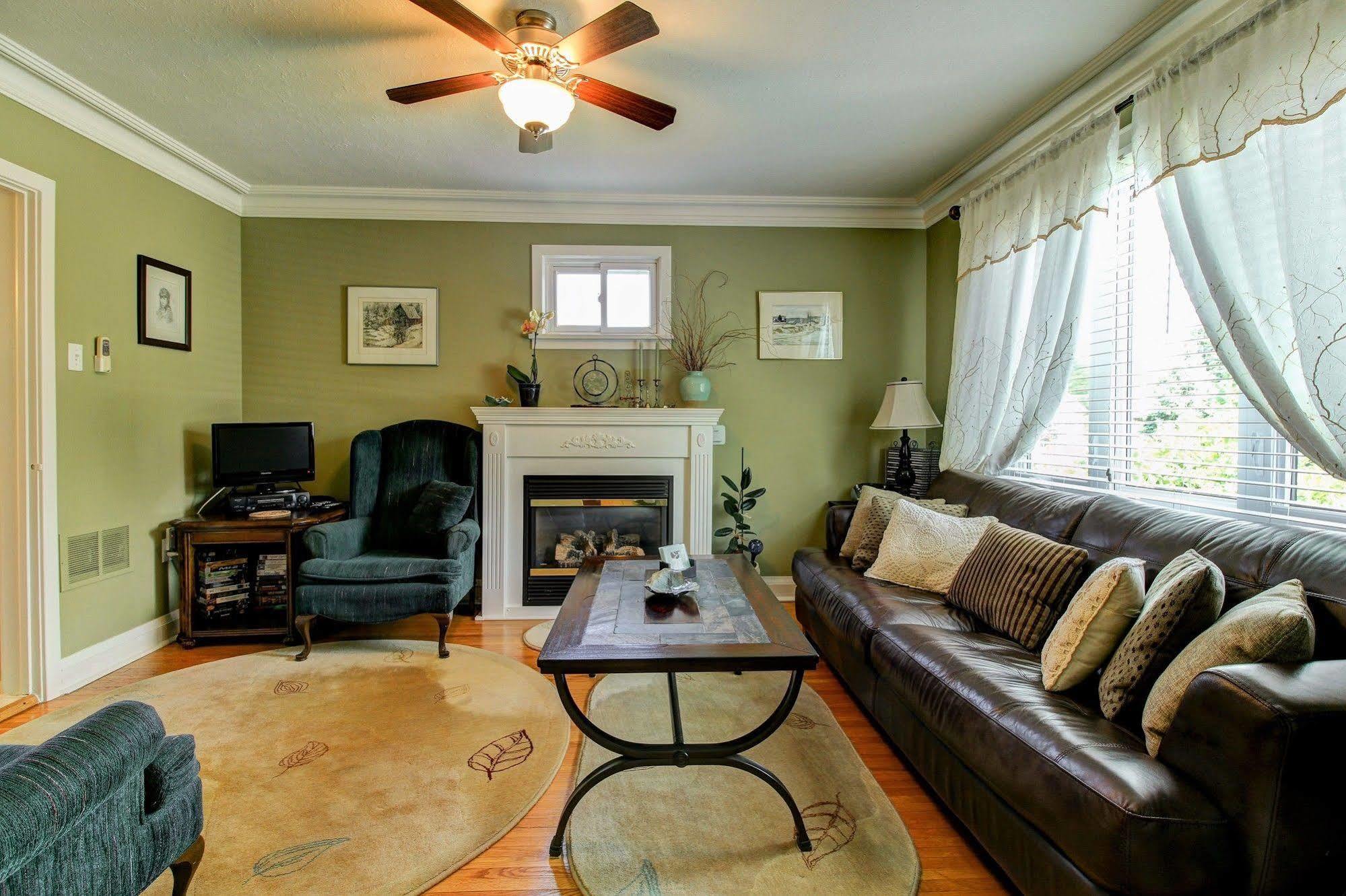 Williams Gate Bed & Breakfast Private Suites Niagara-on-the-Lake Екстериор снимка