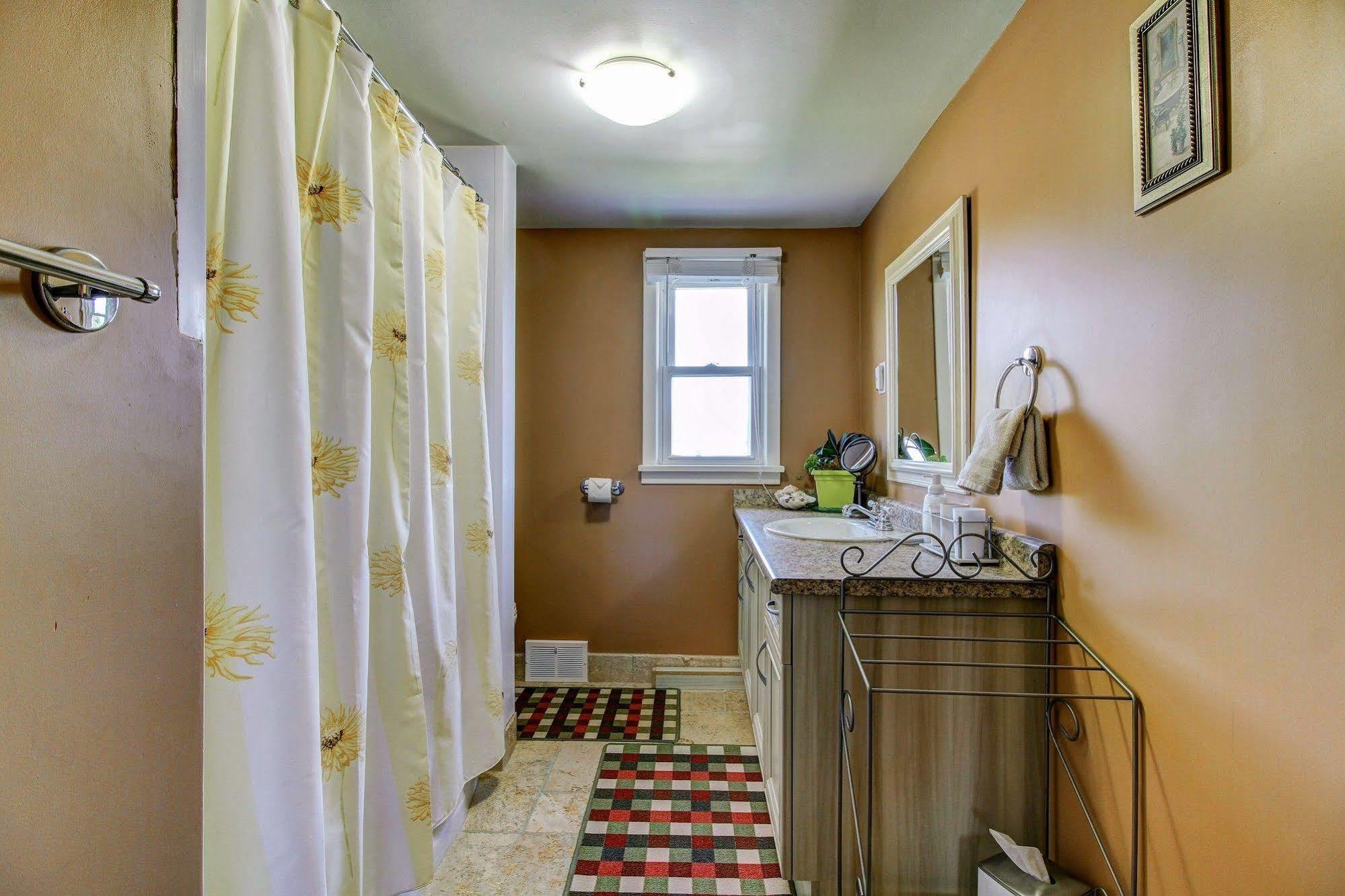 Williams Gate Bed & Breakfast Private Suites Niagara-on-the-Lake Екстериор снимка