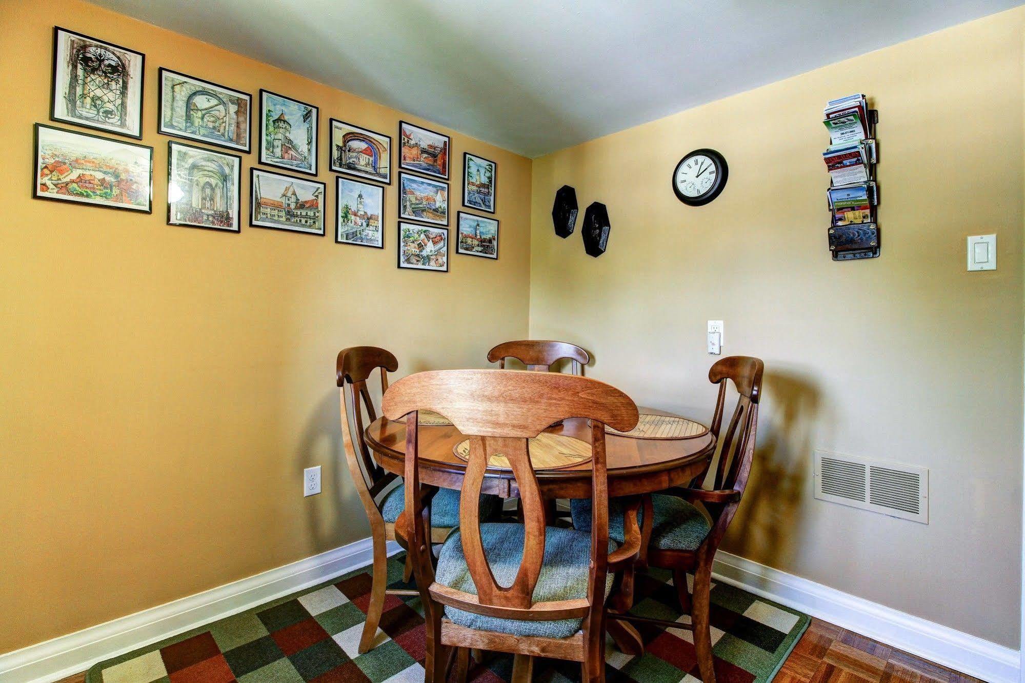 Williams Gate Bed & Breakfast Private Suites Niagara-on-the-Lake Екстериор снимка